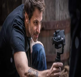 Zack Snyder révèle le titre du prochain préquel de ‘Army of the Dead’ avant la sortie du premier film.